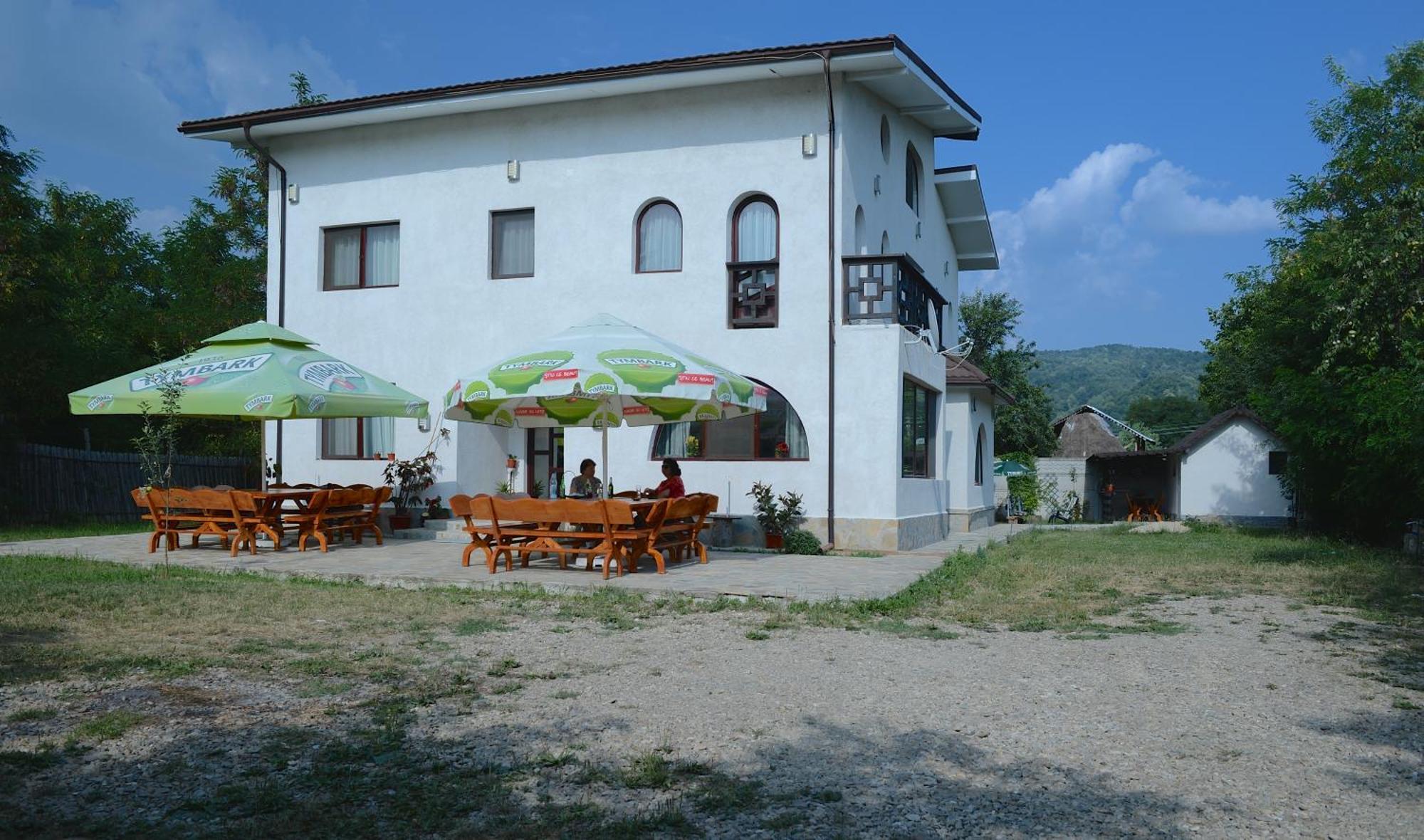 Vălenii de Munte Vila Madudu מראה חיצוני תמונה