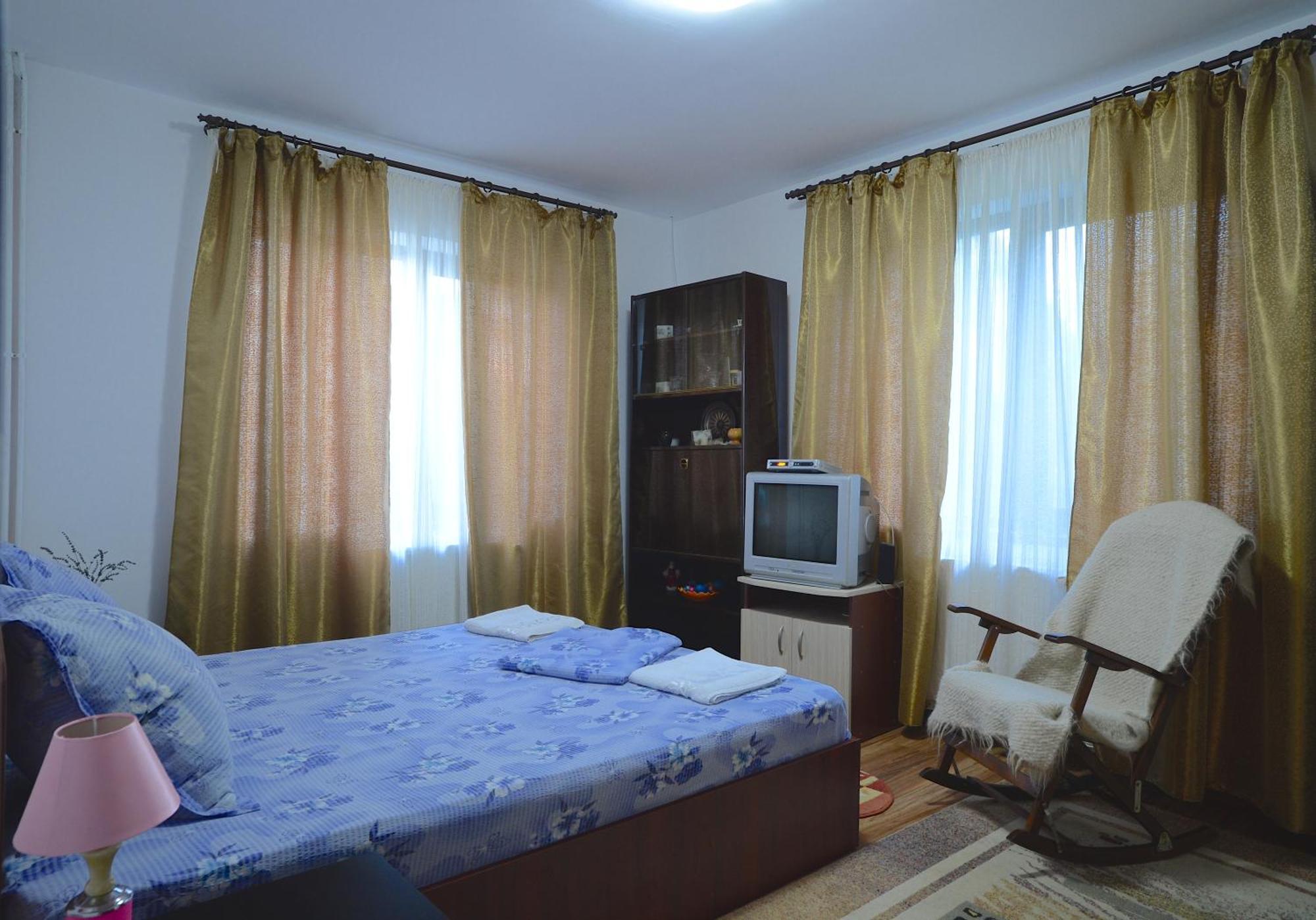 Vălenii de Munte Vila Madudu מראה חיצוני תמונה